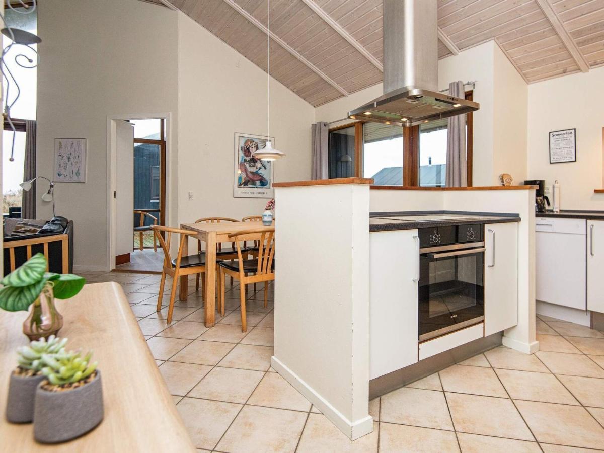 Three-Bedroom Holiday Home In Ulfborg 4 Thorsminde Bagian luar foto