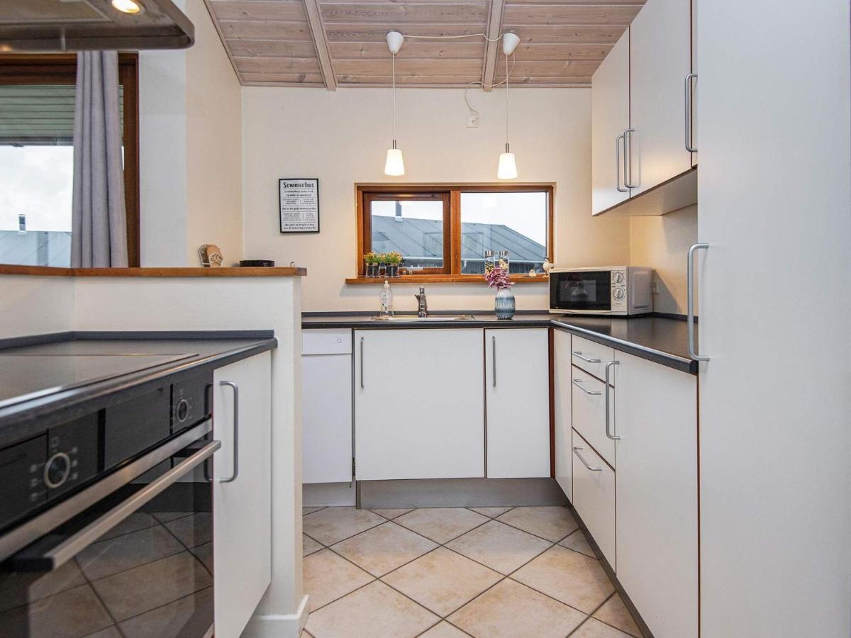 Three-Bedroom Holiday Home In Ulfborg 4 Thorsminde Bagian luar foto