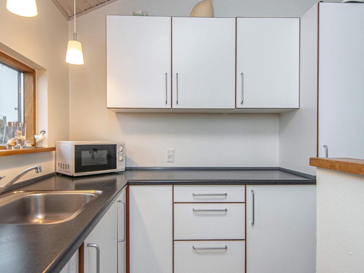 Three-Bedroom Holiday Home In Ulfborg 4 Thorsminde Bagian luar foto